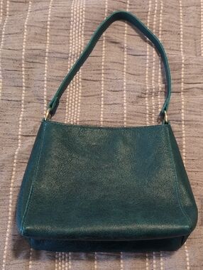 Portland Leather Triangle - Sea Glass